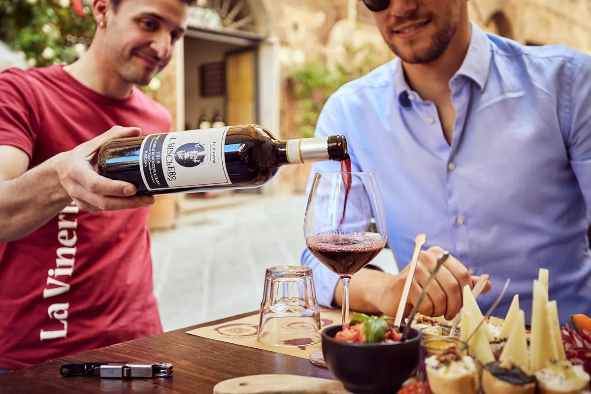 Montepulciano 5 Wine Tasting Experience Guide